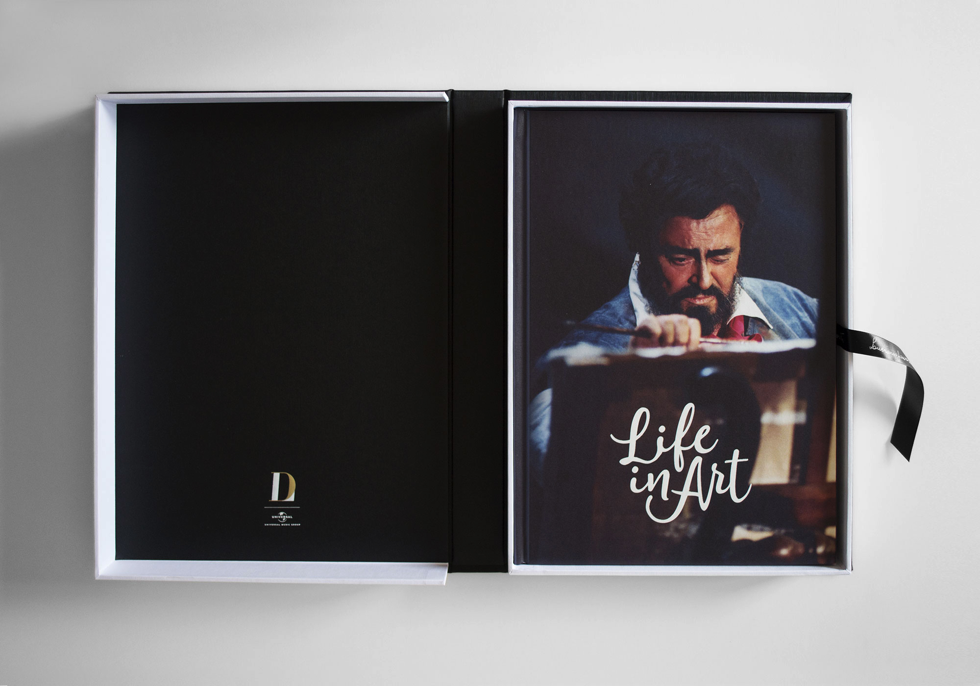 Luxurycoffeetablebookdesigner SO Creative